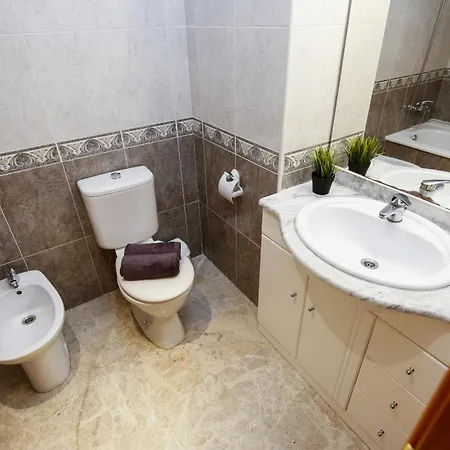 Ventura Park 5 * Σαλού