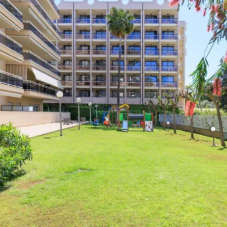 Ventura Park 5 * Σαλού